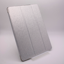 Load image into Gallery viewer, iPad Smart Case | StudioShake
